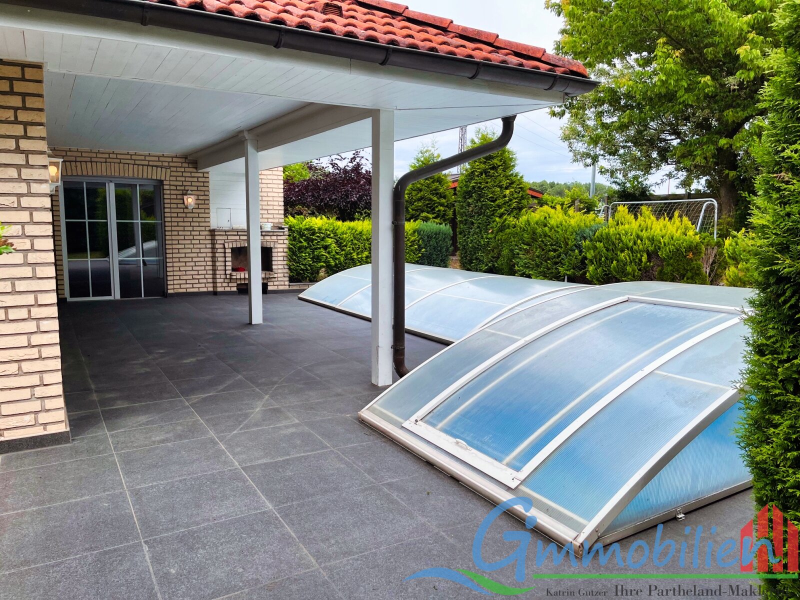RESERVIERT-Schöner Bungalow mit Pool in Brandis, vollständig unterkellert mit Fußbodenheizung