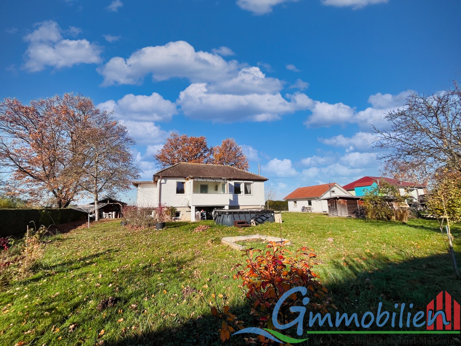 Ihr zukünftiges Traumhaus mit Fernblick oder teilen Sie das Grundstück und bauen neu