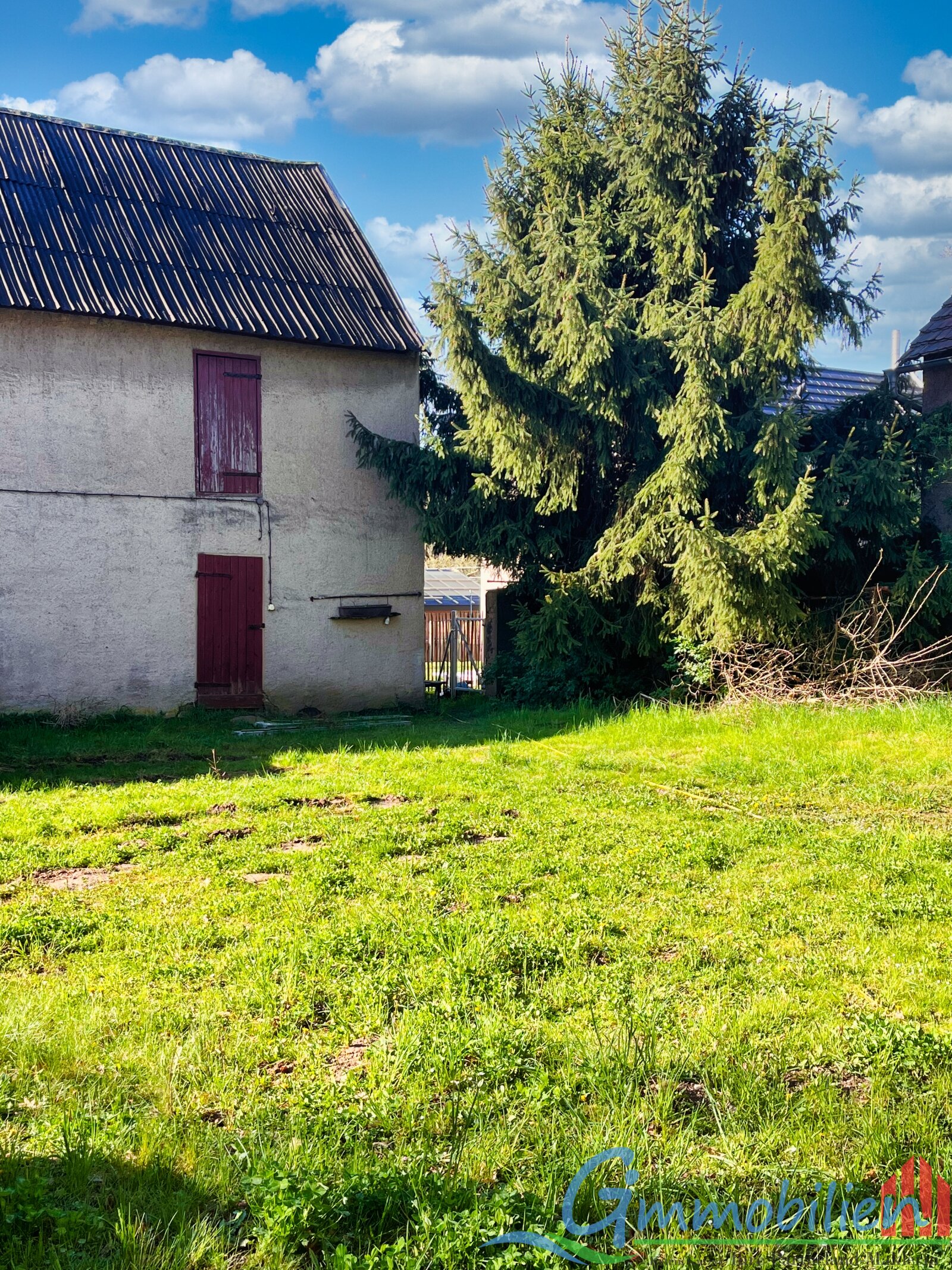 Traumhaftes Fachwerkhaus mit großzügigem Hof – Wohnen und Leben auf 330 m² in idyllischer Seenähe