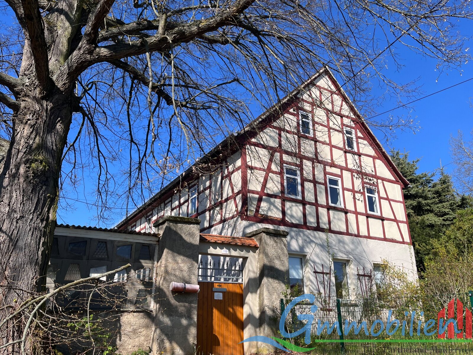 Traumhaftes Fachwerkhaus mit großzügigem Hof – Wohnen und Leben auf 330 m² in idyllischer Seenähe