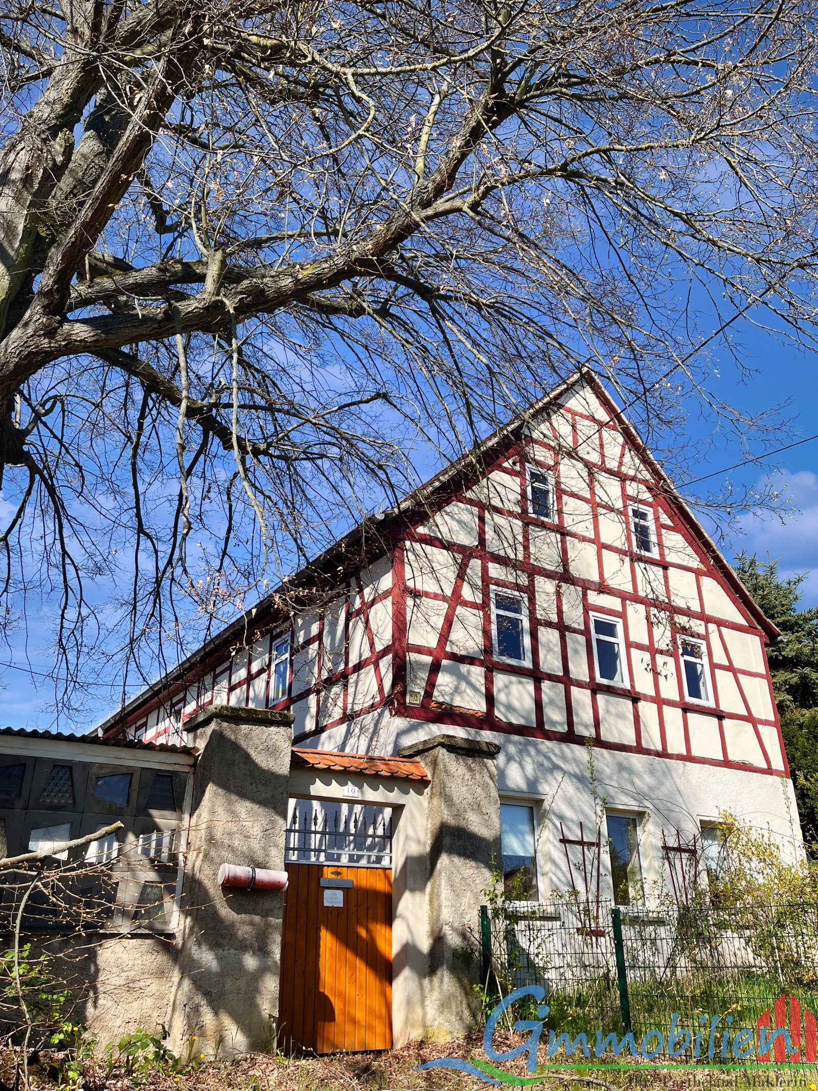 Traumhaftes Fachwerkhaus mit großzügigem Hof – Wohnen und Leben auf 330 m² in idyllischer Seenähe