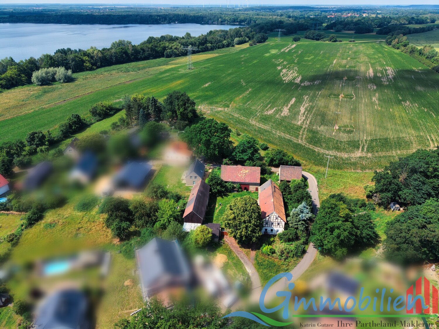 Traumhaftes Fachwerkhaus mit großzügigem Hof – Wohnen und Leben auf 330 m² in idyllischer Seenähe