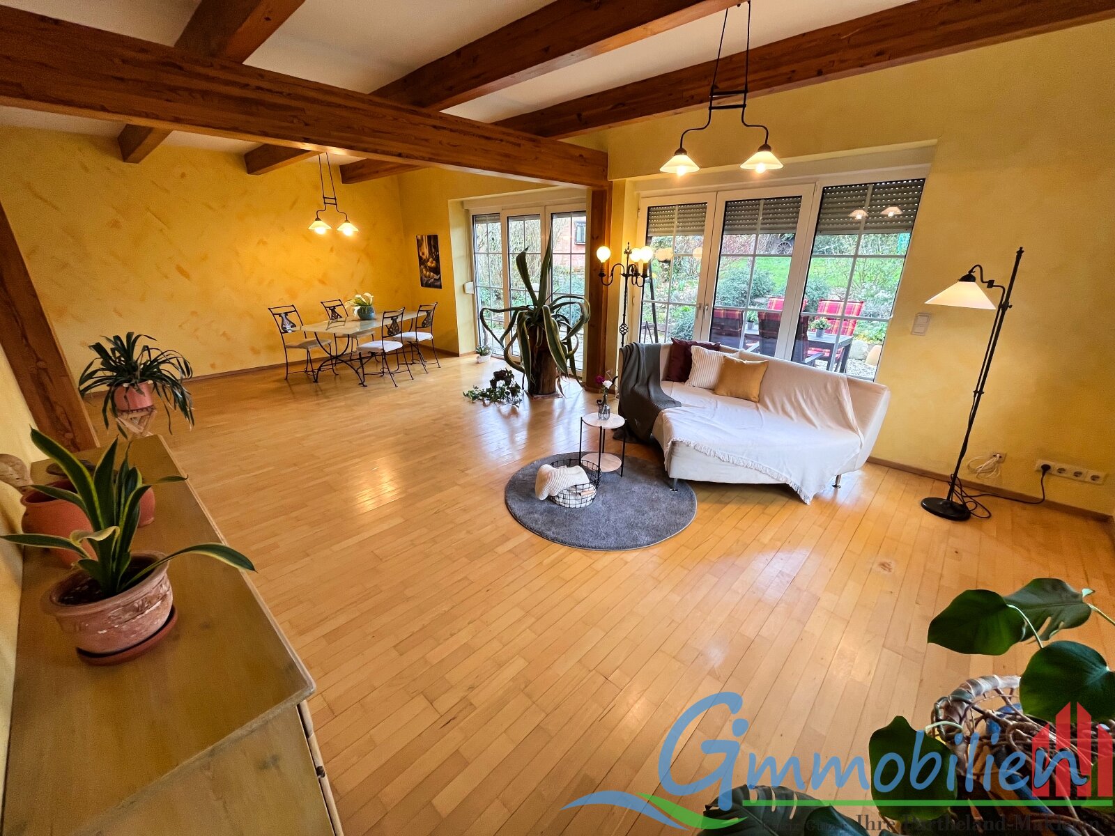 Großer Wohn-Essbereich