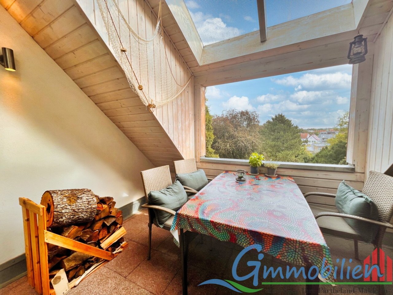 Loggia Loggia